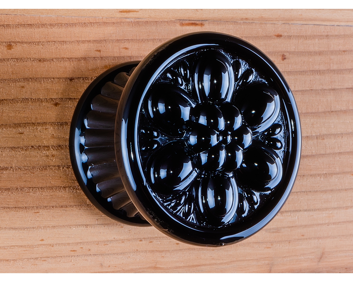 Vintage Garden Black
